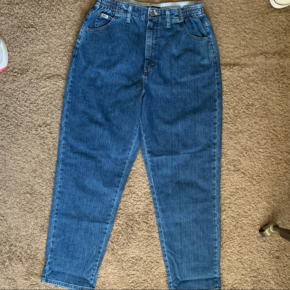 Lee Women’s Relaxed Fit Straight Leg Jeans